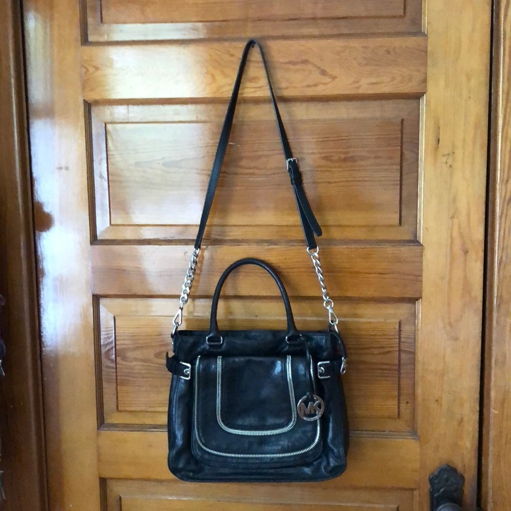 Michael Kors Handbag! Perfect Condition! - image 2